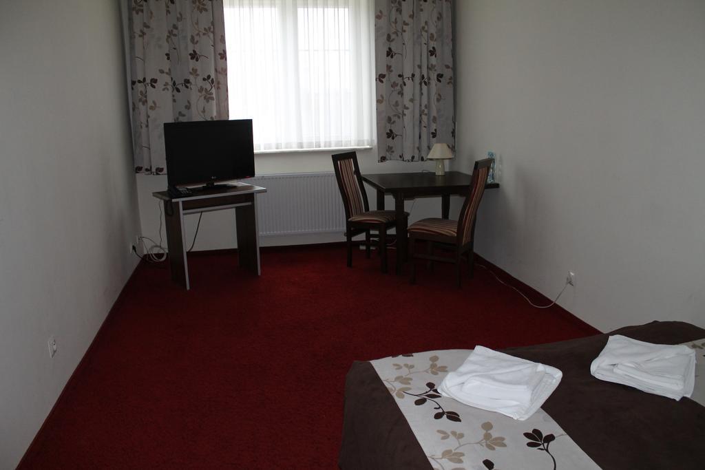 Hotel Kaprys Świdnik Cameră foto